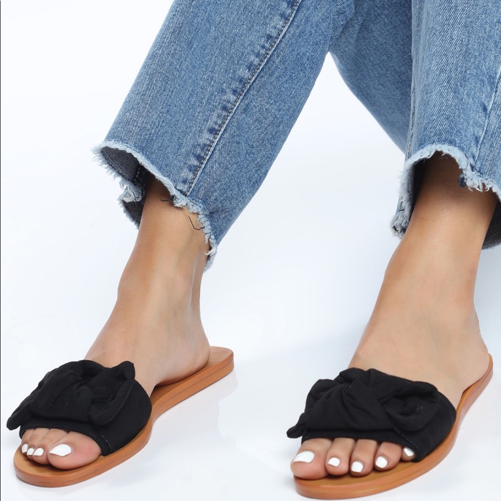 Women’s Slip on Sandals